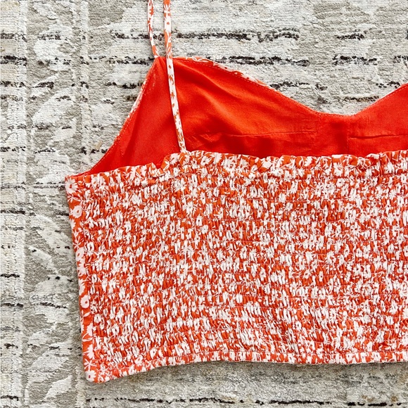 CLOSING SALE!
Lost + Wander Top - Picture 5 of 8